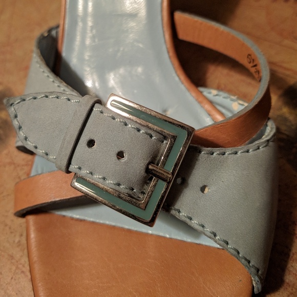 Van Eli light blue buckled heels brown detailing - Picture 5 of 5